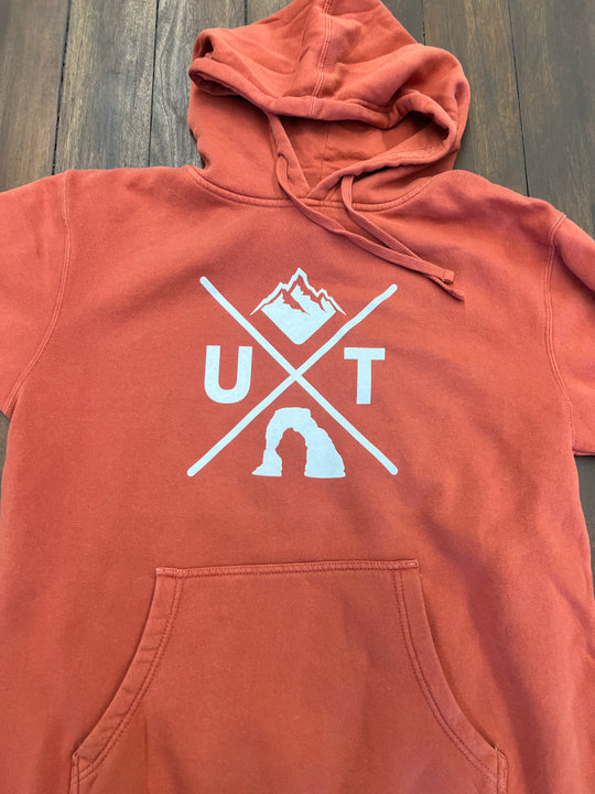Utah X - Vintage Mountain Blend Hoodie