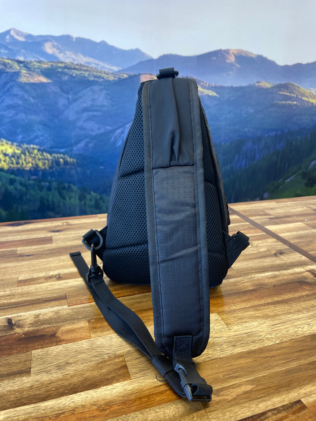 Dark Sky Crossbody Sling Bag 4L