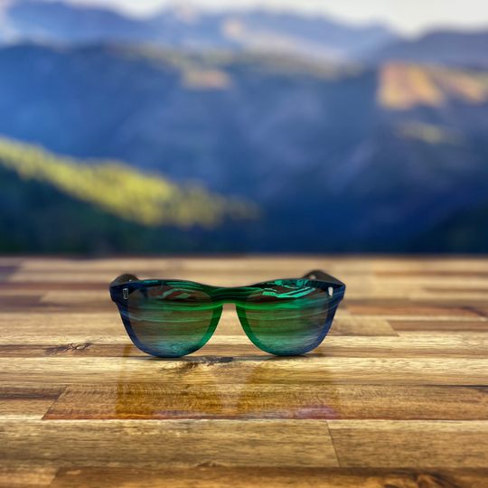 Holographic Sunnies