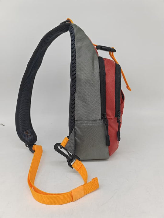 Elevation Crossbody Sling Bag 4L (Zion)