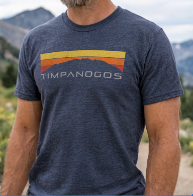 Retro Mountain Classic (warm) - Premium Graphic Tee