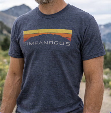 Retro Mountain Classic (warm) - Premium Graphic Tee